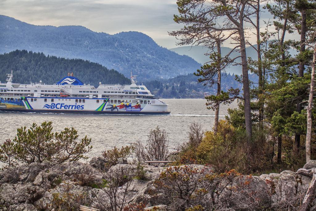 Whytecliff Park Place Near Ocean West Vancouver Exteriör bild